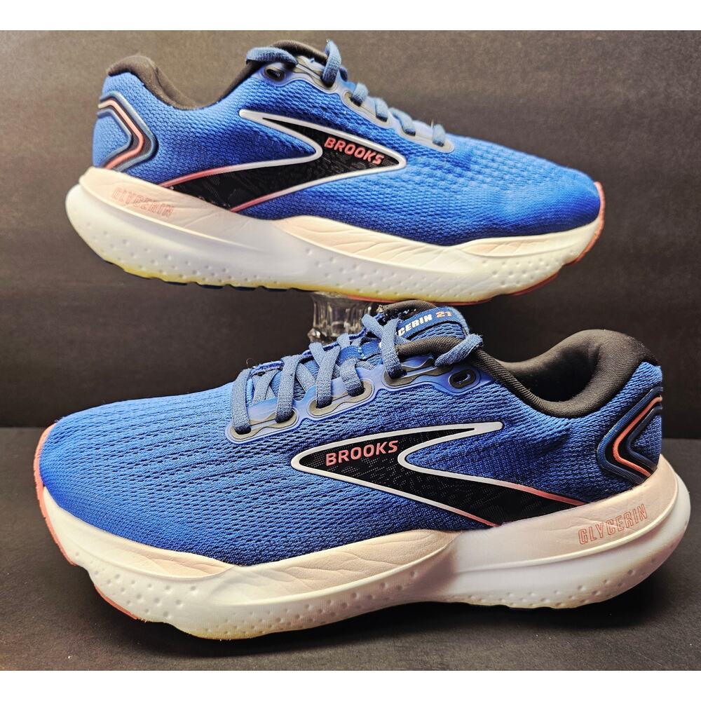 Brooks Women 9 Comfy footwear